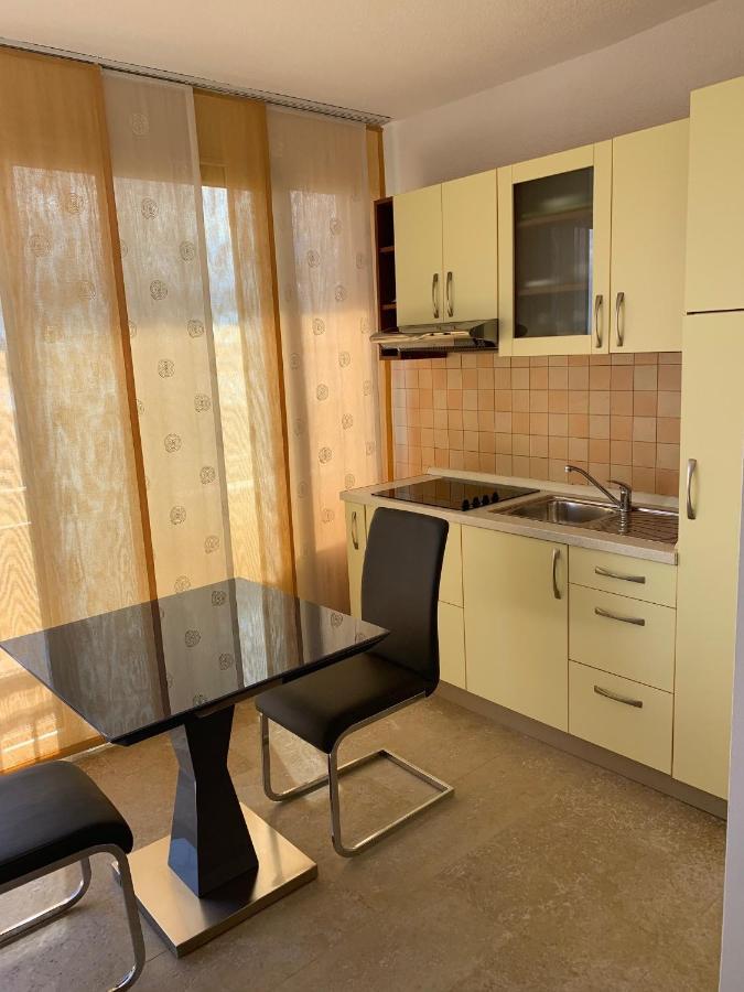 Family Friendly Apartments With A Swimming Pool Povljana, Pag - 244 Dış mekan fotoğraf